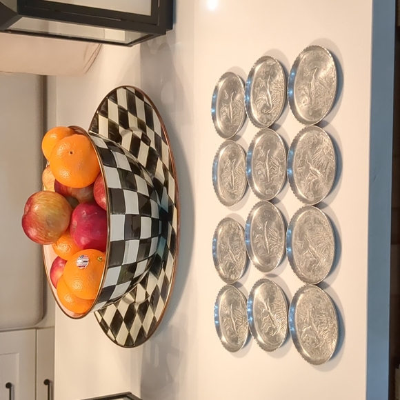 Mid century modern aluminum embossed duck coasters - Picture 5 of 5